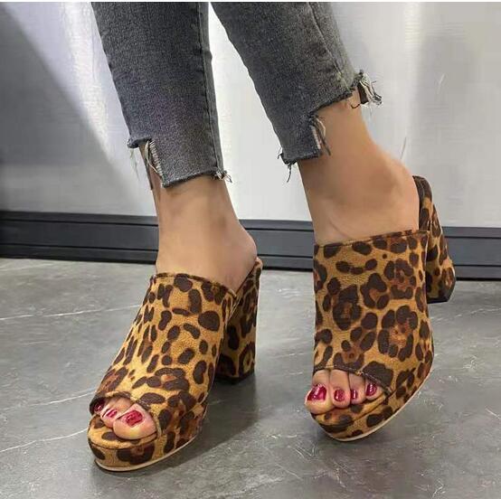 【レオパード柄×起毛素材×韓国系】+6cm厚底脚長ミュールサンダル