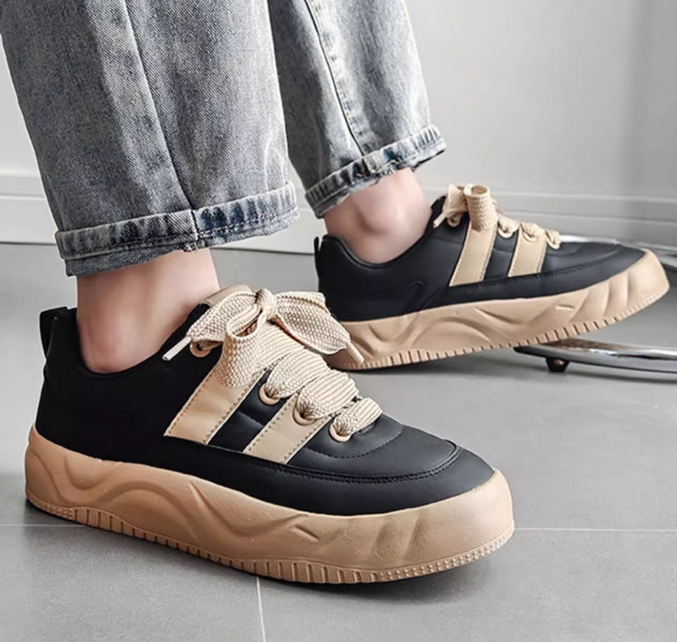 厚底スポーツシューズ メンズ運動靴 ローカット