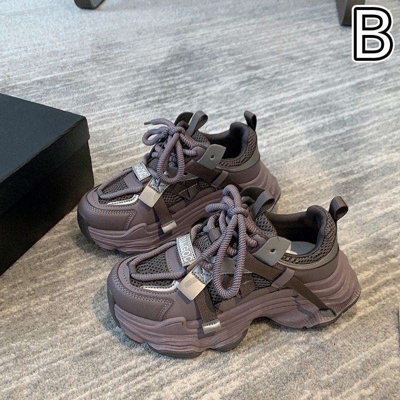 厚底メッシュスニーカー レディース 小柄さん向け運動靴