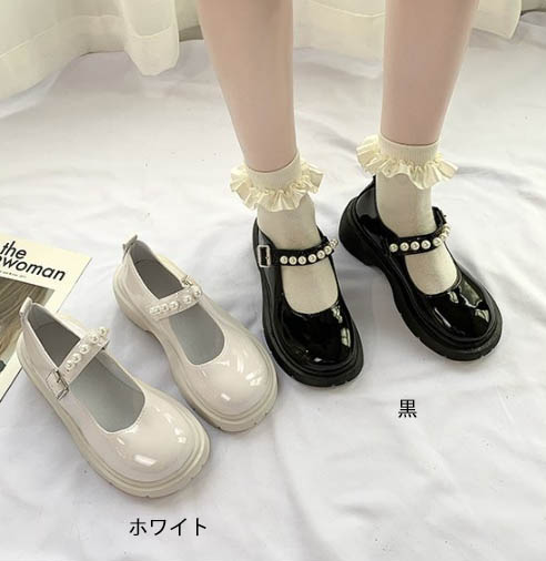 パール装飾ストラップパンプス エナメル風厚底 黒白2色